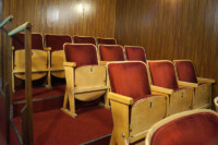 Úniková hra - Kino Úsvit - záhada ztracených diváků sedačky v kinosálu únikové hry Kino Úsvit - záhada zmizelých diváků